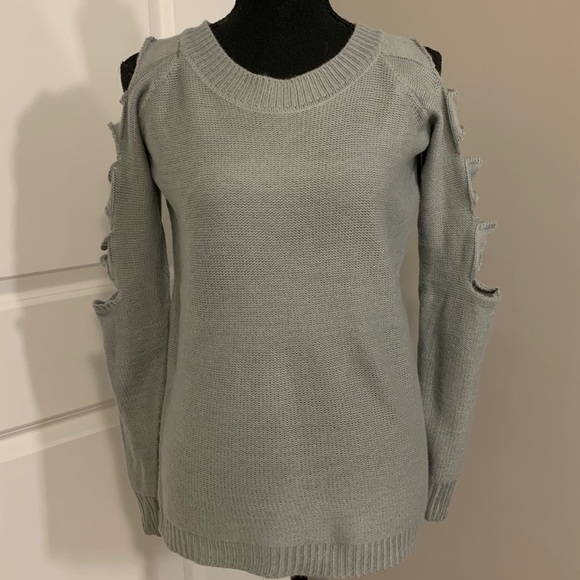 {2/$40} Brand NEW Grey Knit Sweater - Picture 4 of 11